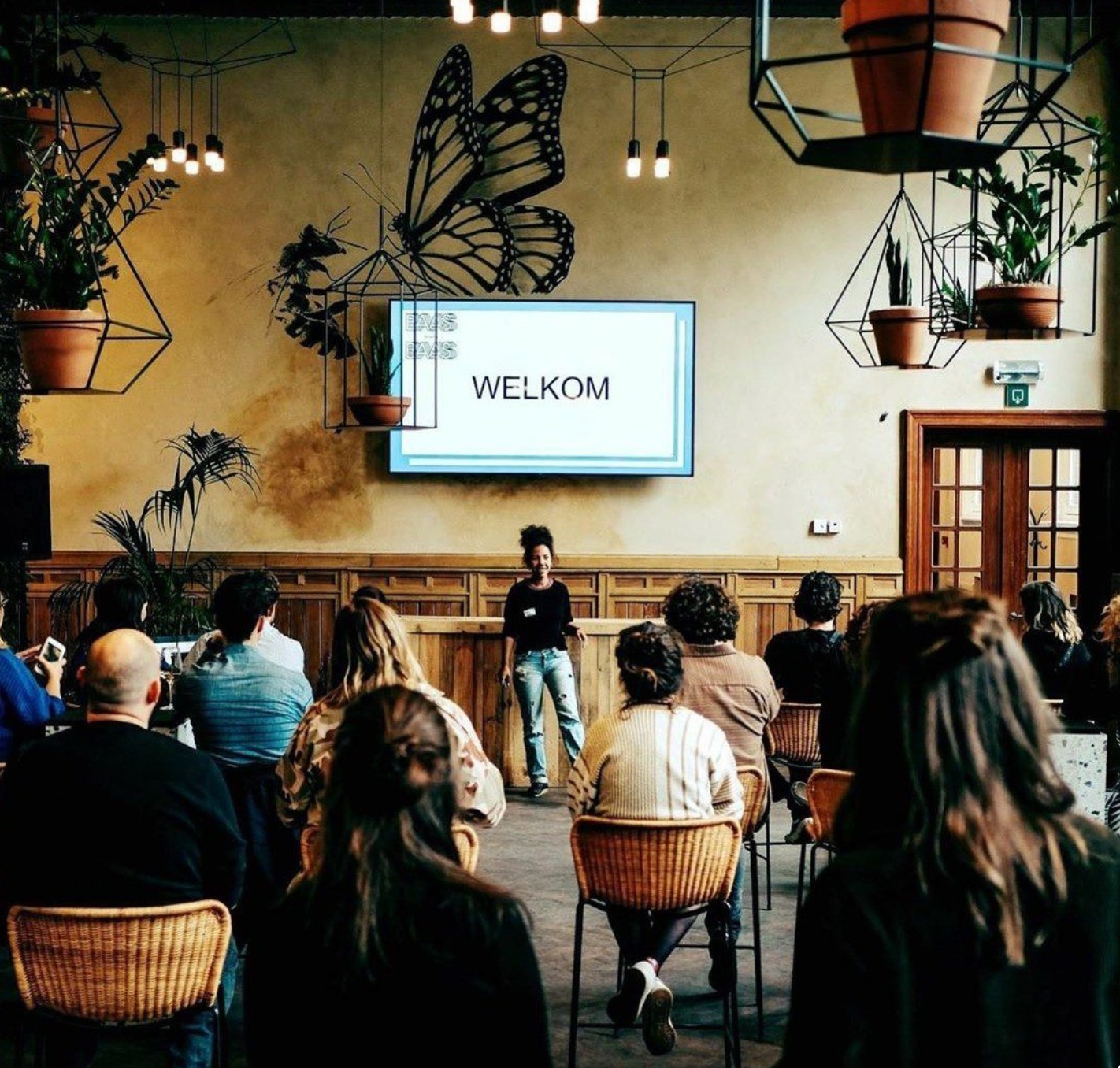 Leadership connection